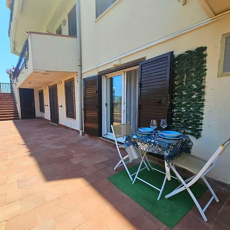 La Vela Recanati - Monolocale Sul Mare Con Accesso Diretto Giardini Naxos